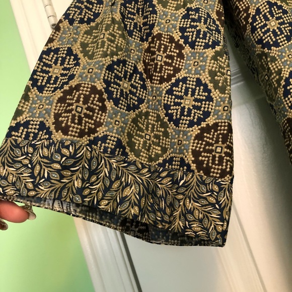 Handcrafted Batik Cotton Blouse - Picture 4 of 7